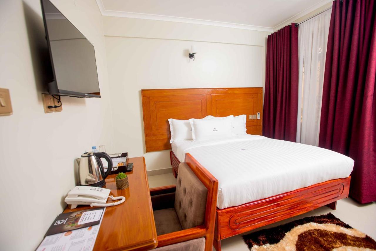 Hadjens Hotel Mwanza Eksteriør bilde